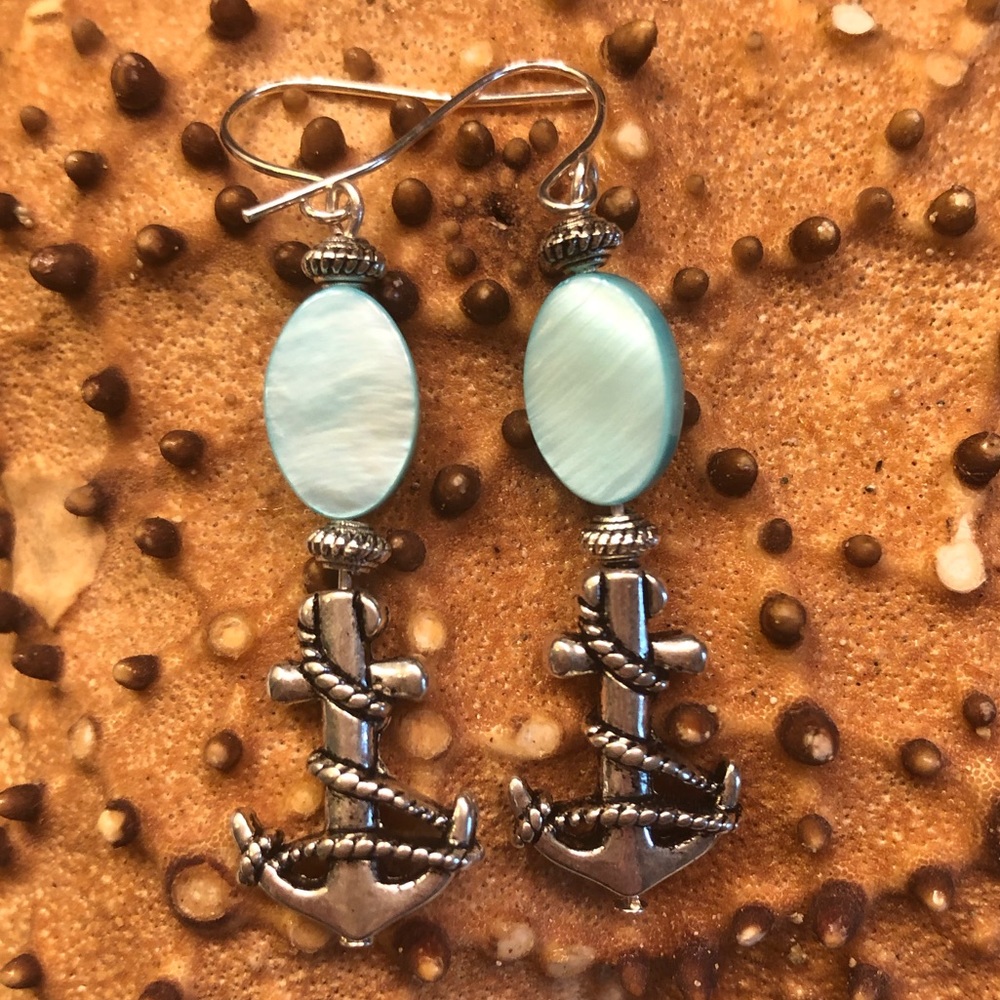 Boho beachy Anchor drop earrings